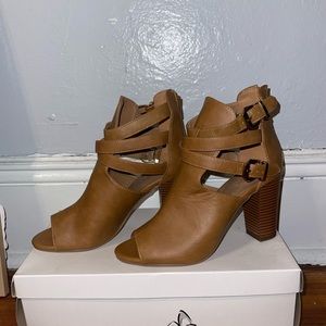 Drown Strap Heel Boots